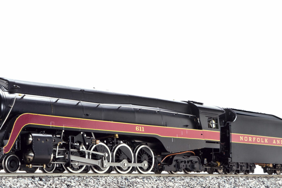NORFOLK & WESTERN 4-8-4 J-CLASS #611