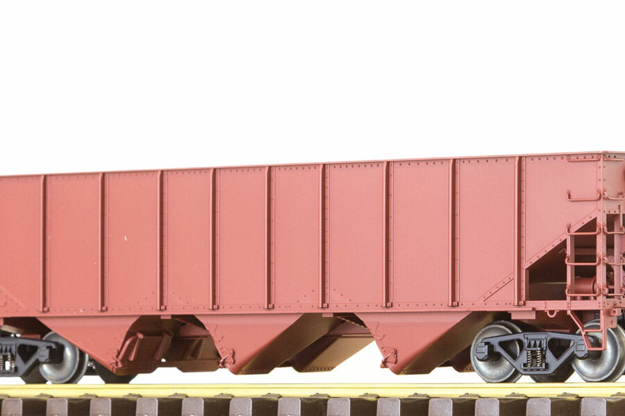 CHESAPEAKE & OHIO AND VIRGINIAN RAILWAY 3-BAY OPEN HOPPERS